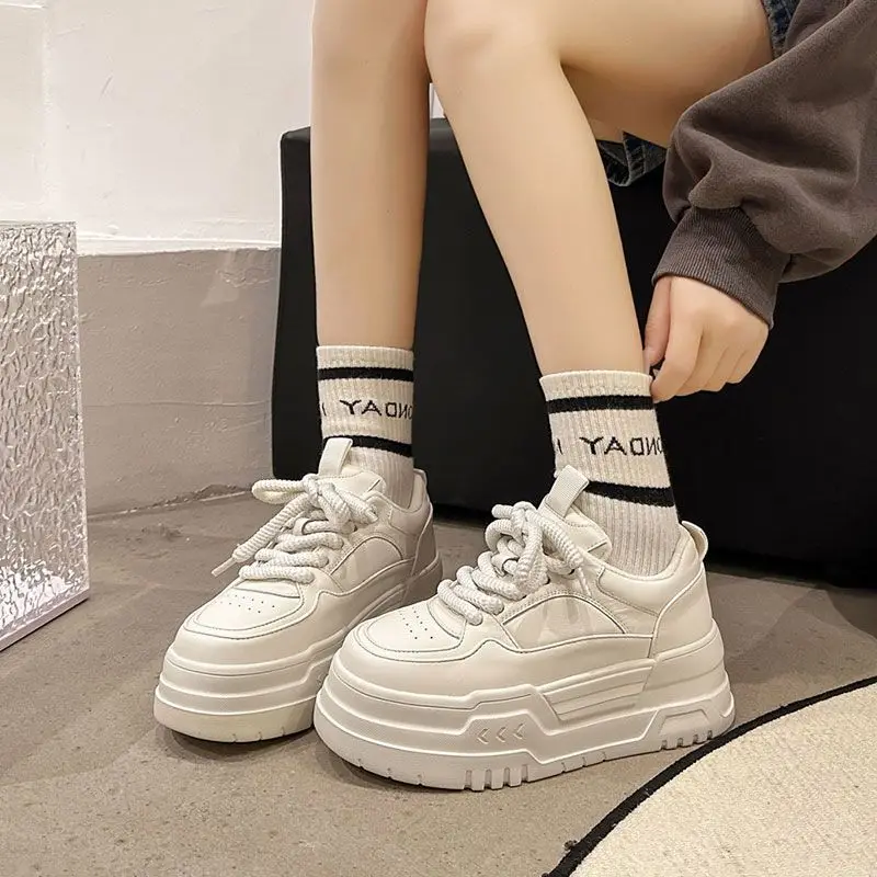 Damskie sneakersy wiosenno-jes – Women'S Fashion Tennis Shoes recenzja i cena